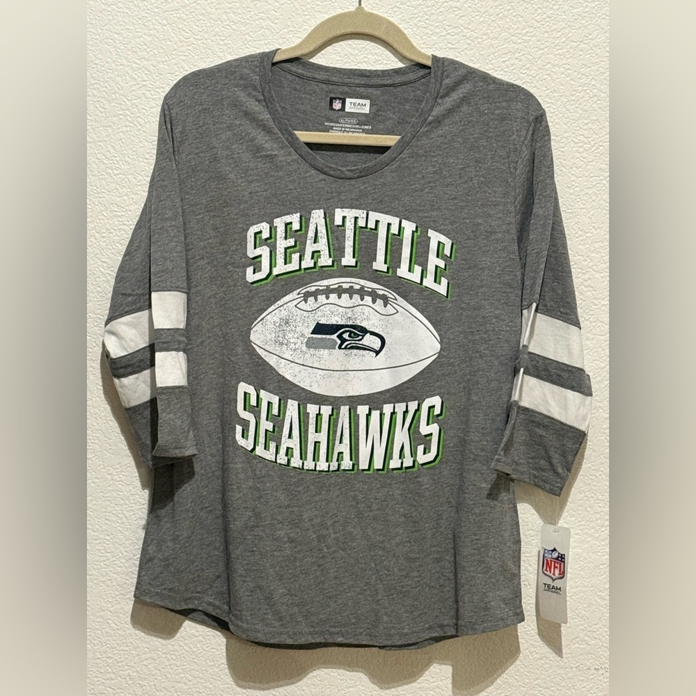 NFL Gray Seattle Seahawks Women XL T-Shirt.